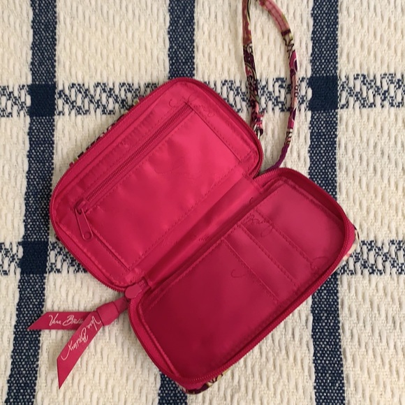 Vera Bradley wristlet and cell phone case - Picture 2 of 5